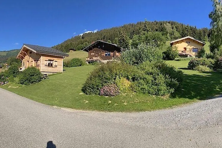Cosy Chalet With Garden Notre-Dame-de-Bellecombe France